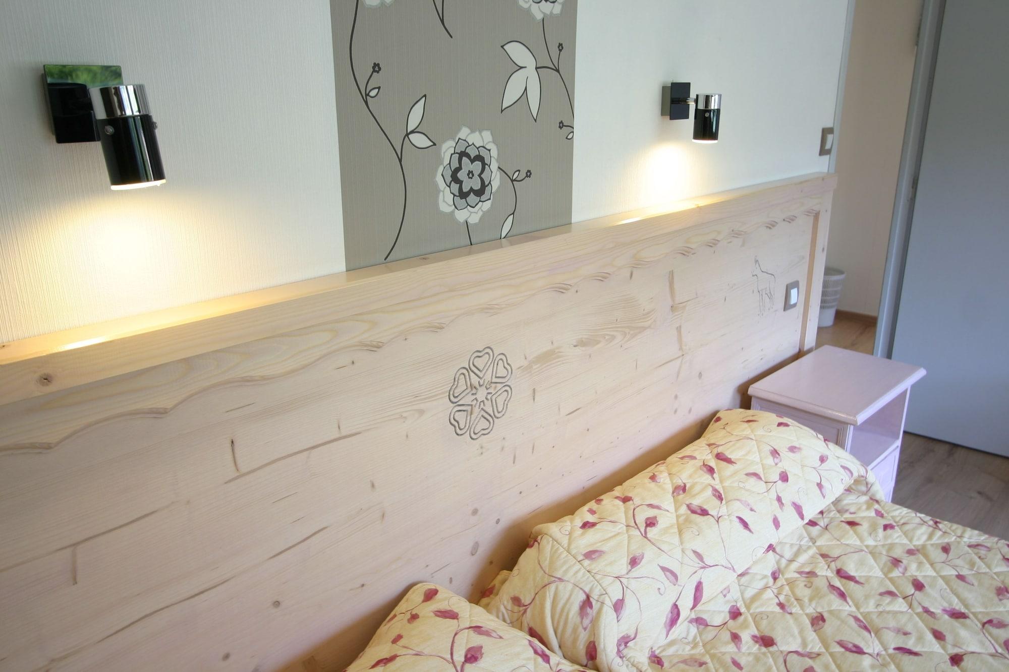 Chris-Tal Hotel Les Houches Bagian luar foto