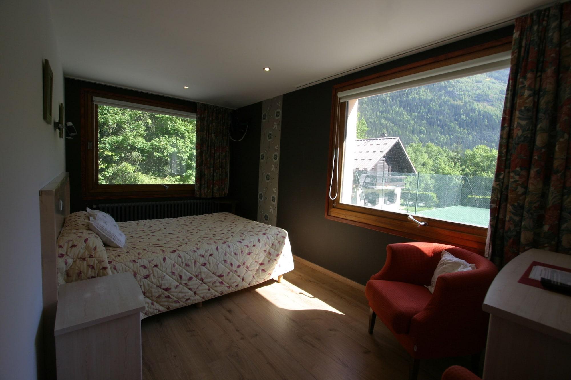 Chris-Tal Hotel Les Houches Bagian luar foto