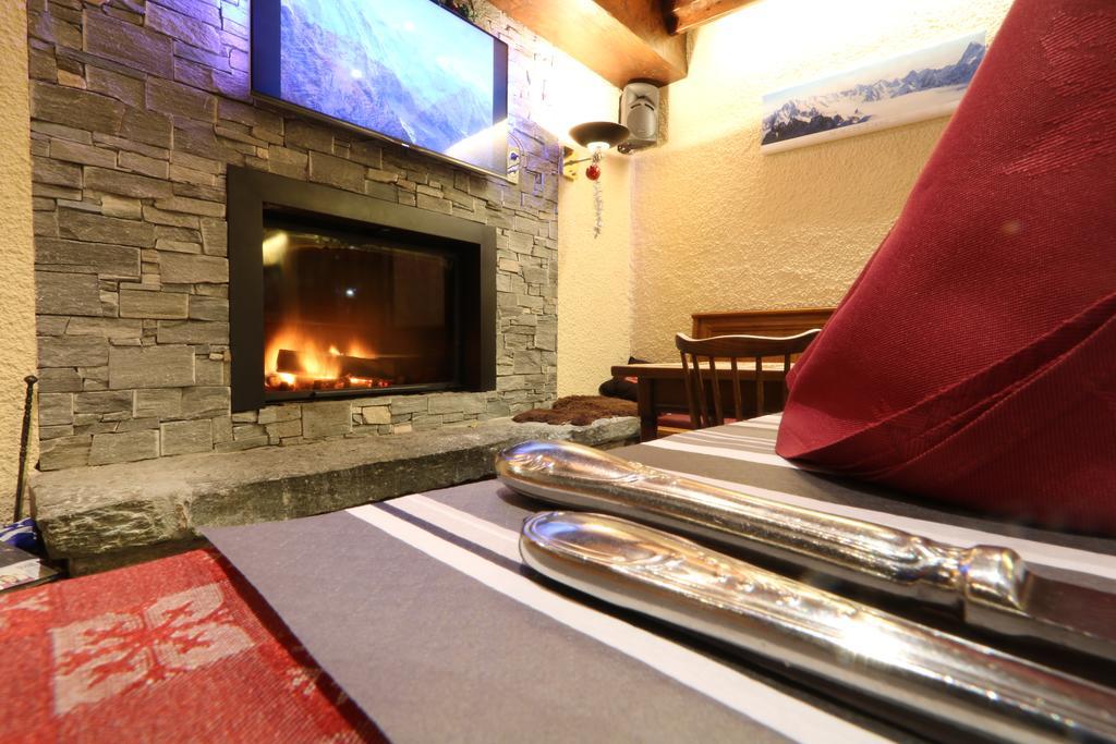 Chris-Tal Hotel Les Houches Bagian luar foto