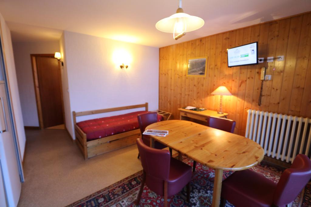 Chris-Tal Hotel Les Houches Bagian luar foto