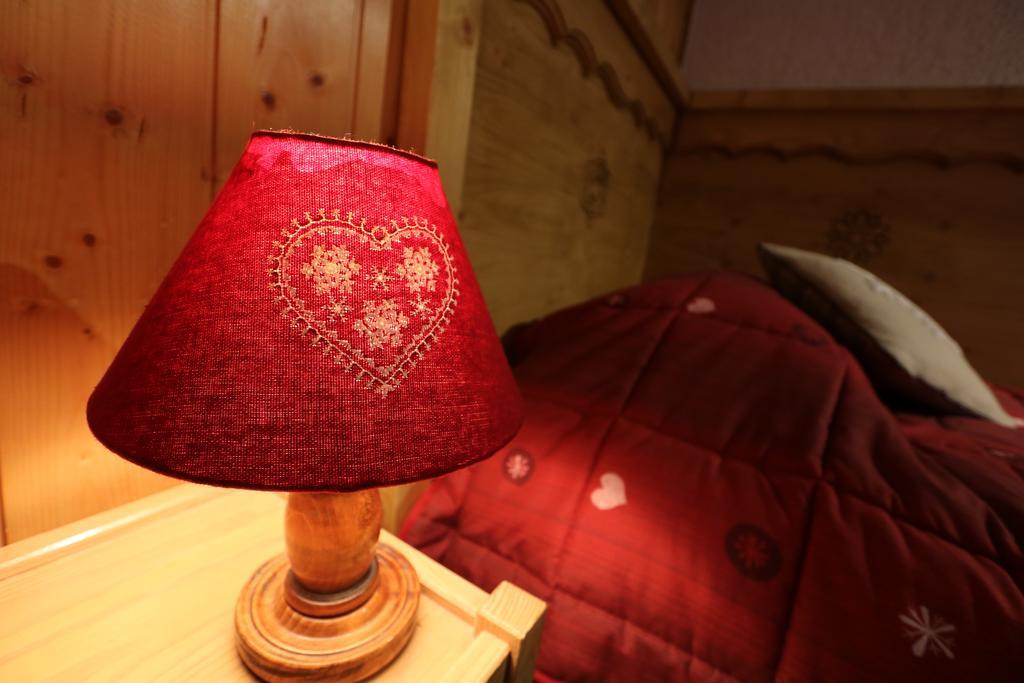 Chris-Tal Hotel Les Houches Bagian luar foto