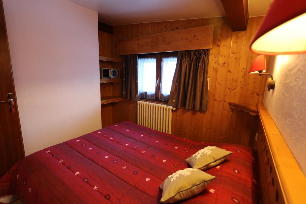 Chris-Tal Hotel Les Houches Bagian luar foto