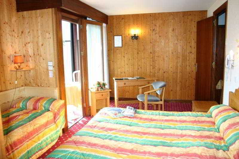 Chris-Tal Hotel Les Houches Bagian luar foto