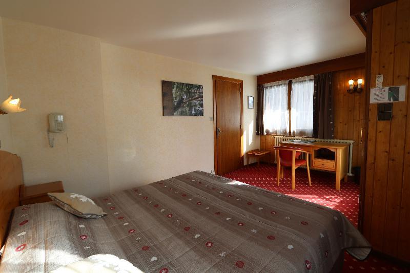 Chris-Tal Hotel Les Houches Bagian luar foto