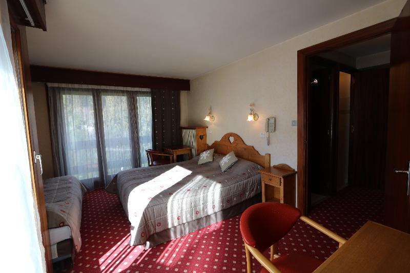 Chris-Tal Hotel Les Houches Bagian luar foto